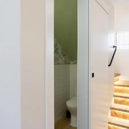 Ferienwohnung Acogedora Casa Junto Al Mar ,Cerca Del Centro Urbano Málaga Exterior foto